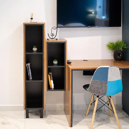 Appartamento δ17 & Larissa