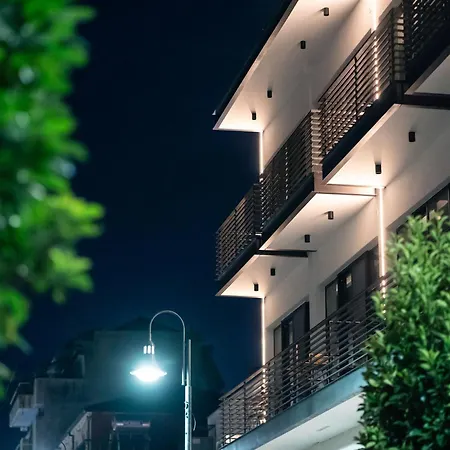 δ17 Suites&apartments *